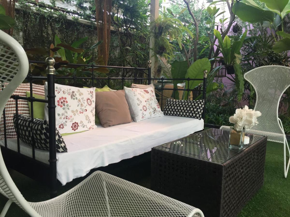 Hotel Issara House Bangkok Exterior foto